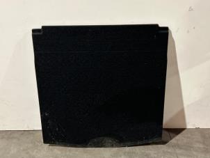 Gebruikte Kofferbak Mat Mercedes A Limousine (177.1) 1.5 A-180d Prijs € 102,85 Inclusief btw aangeboden door Autoparts Van De Velde