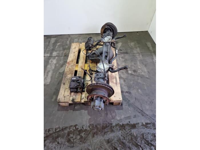 Os tylna napedu na tylne kola Mercedes Sprinter