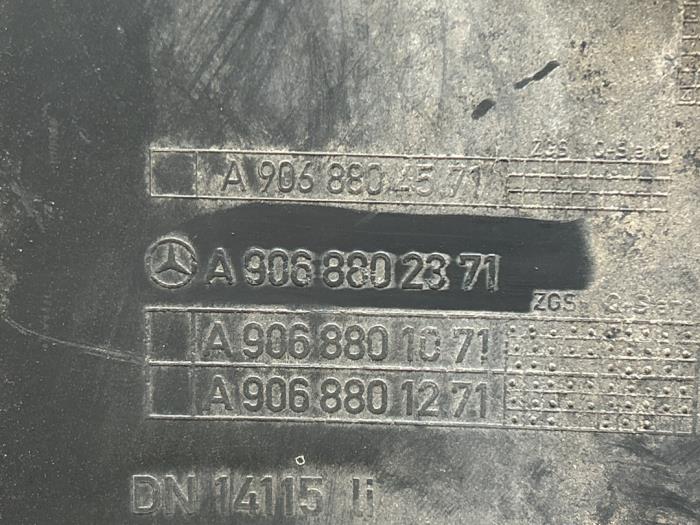 Coin pare-chocs arrière gauche Mercedes Sprinter