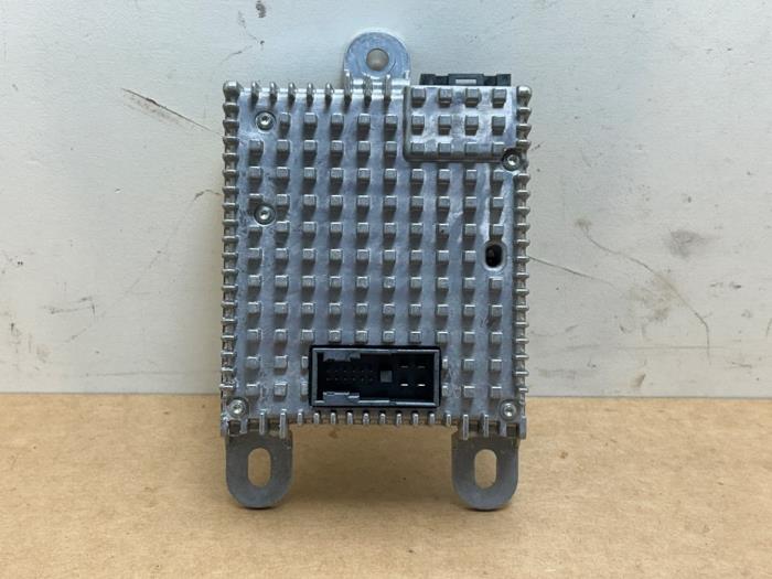 Zlacze multimedialne Mercedes EQS