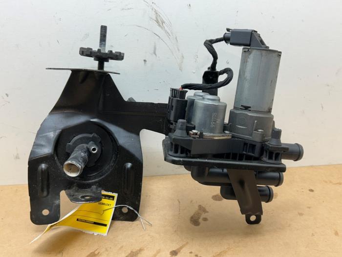 Waterpomp Mercedes CL