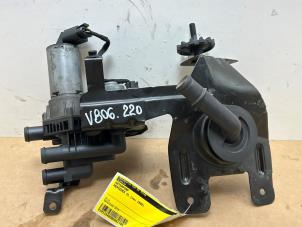 Gebruikte Waterpomp Mercedes CL (215) 5.0 CL-500 V8 24V Prijs € 151,25 Inclusief btw aangeboden door Autoparts Van De Velde