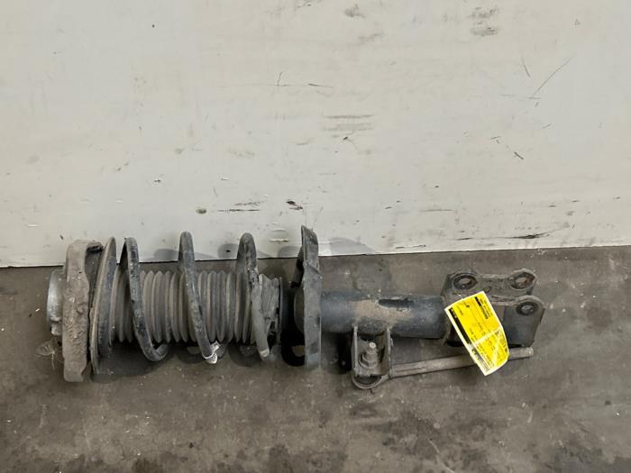 Amortisseur avant gauche Mercedes A-Klasse