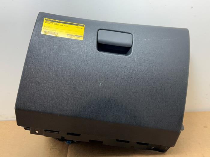 Handschuhfach Mercedes A-Klasse