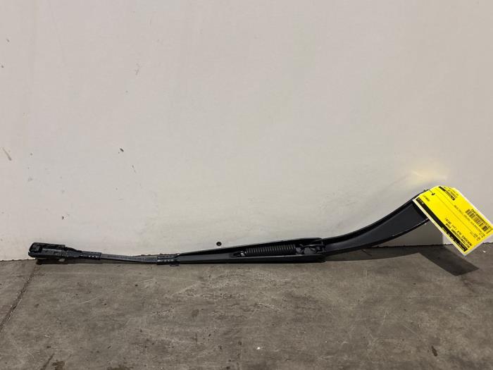 Bras essuie-glace avant Mercedes GLA