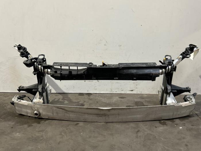 Panel przedni Mercedes GLA