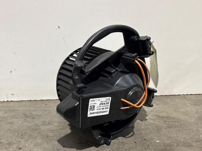 Moteur de ventilation chauffage Mercedes GLA