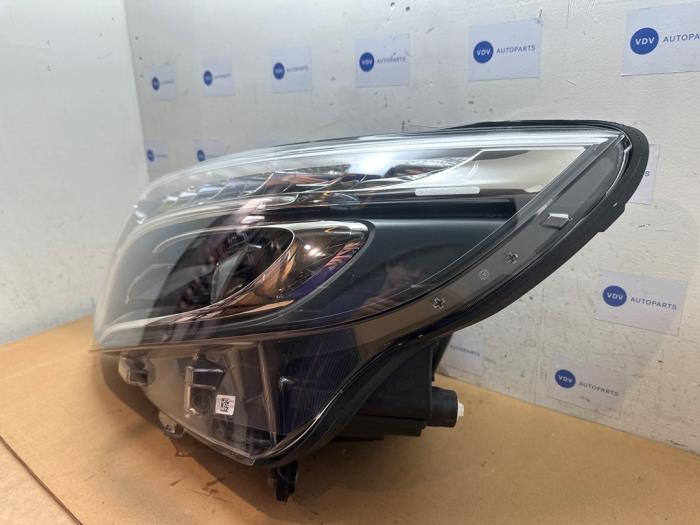 Headlight, left Mercedes Vito