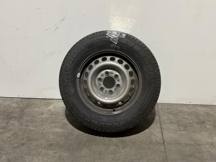 Obrecz + Opona Mercedes Sprinter