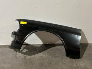 Gebruikte Voorscherm links Mercedes 200-280 (W123) 280 E Prijs € 108,90 Inclusief btw aangeboden door Autoparts Van De Velde