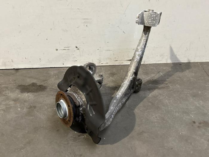 Achsschenkel links vorne Mercedes CLA