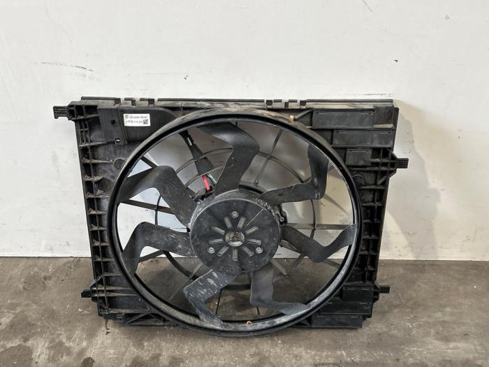 Wentylator chlodzenia silnika Mercedes GLE