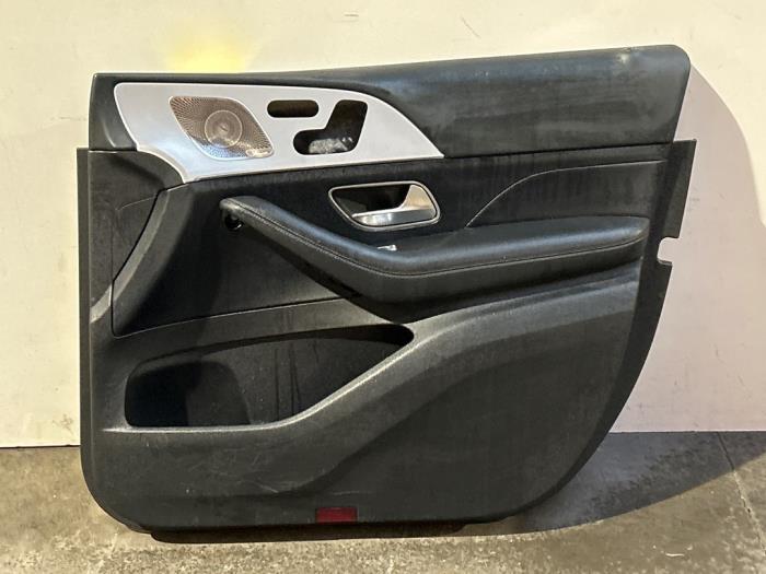 Tapicerka drzwi prawych przednich wersja 4-drzwiowa Mercedes GLE