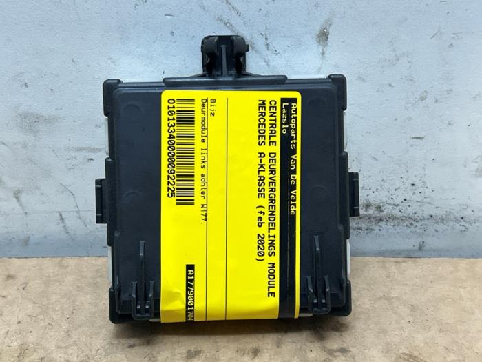 Central door locking module Mercedes A-Klasse