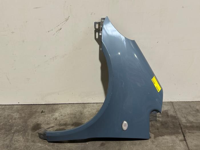 Ekran lewy przód Mercedes A-Klasse