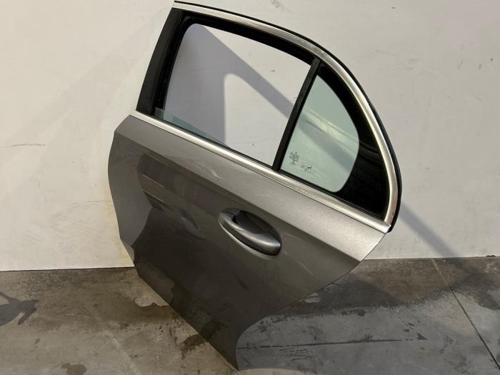 Tür 4-türig links hinten Mercedes A-Klasse