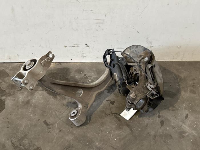 Achsschenkel links vorne Mercedes A-Klasse
