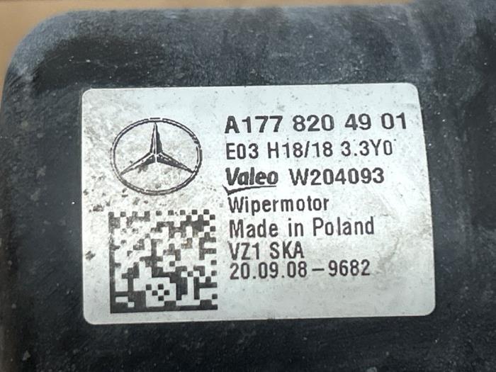 Mecanismo y motor de limpiaparabrisas Mercedes CLA