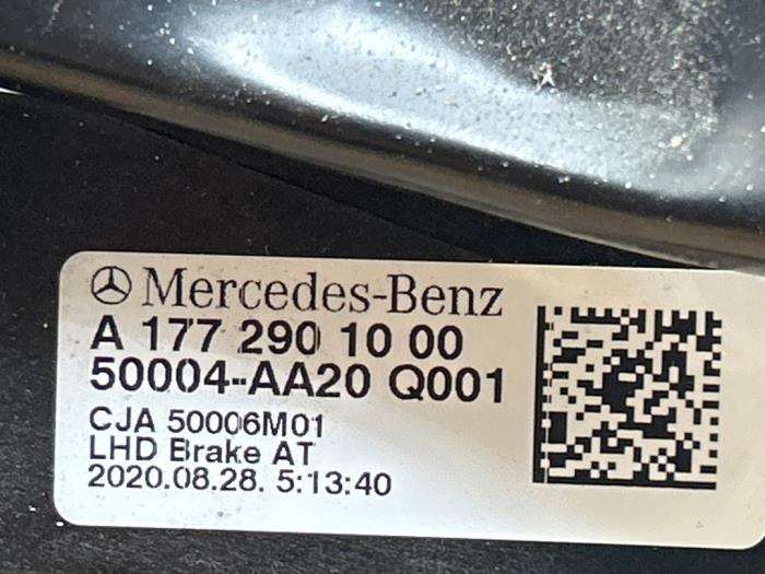 Pedal de freno Mercedes CLA