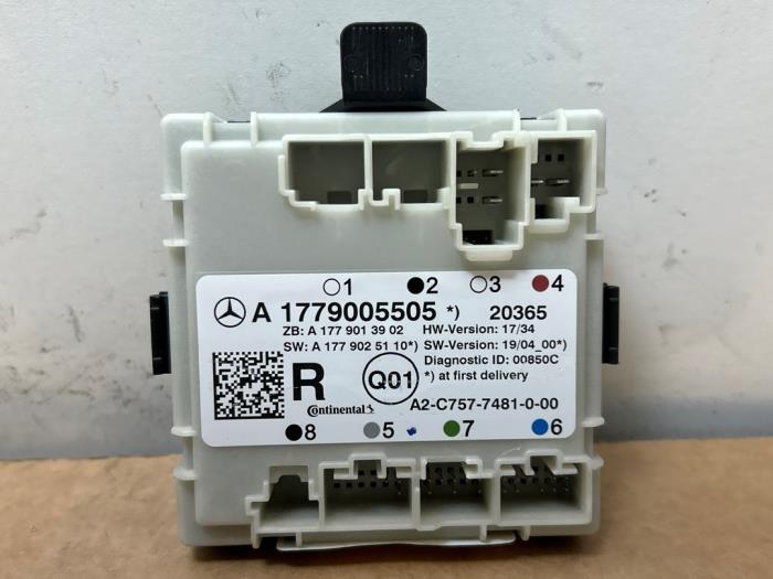 Central door locking module Mercedes A-Klasse