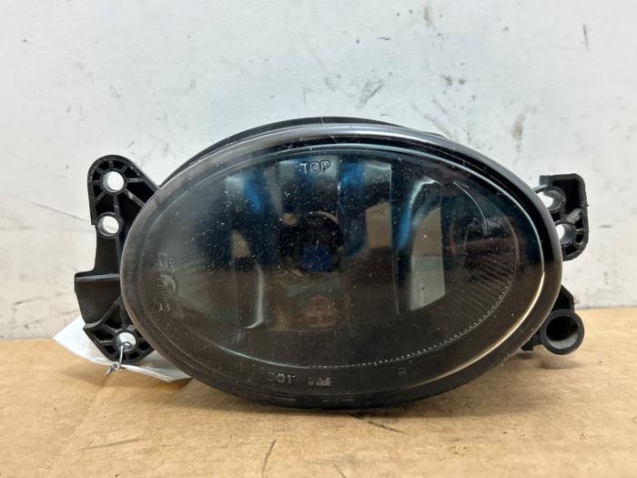 Feu antibrouillard avant droit Mercedes C-Klasse