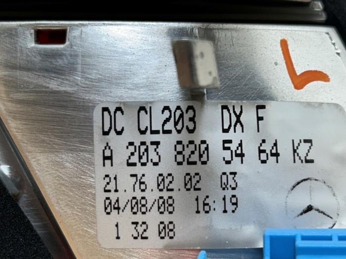 Feu arrière gauche Mercedes C-Klasse