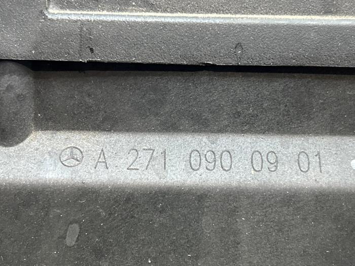 Obudowa filtra powietrza Mercedes C-Klasse