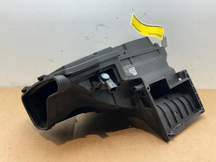 Obudowa filtra powietrza Mercedes C-Klasse