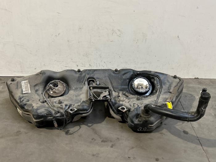 Zbiornik Mercedes C-Klasse