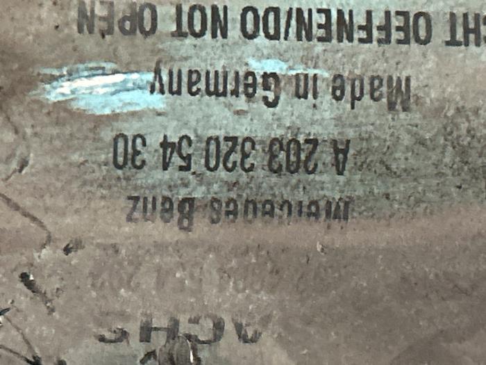 Fronts shock absorber, left Mercedes C-Klasse