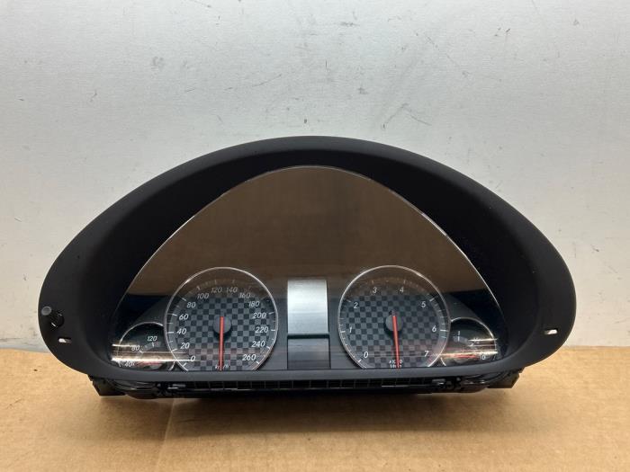 Licznik kilometrów KM Mercedes C-Klasse