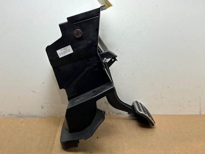 Pédale de frein Mercedes C-Klasse