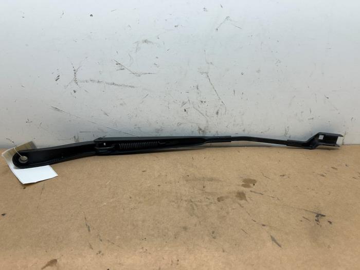Ramie wycieraczki przedniej Mercedes Citan