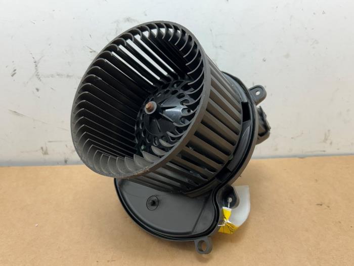 Silnik wentylatora nagrzewnicy Mercedes Citan