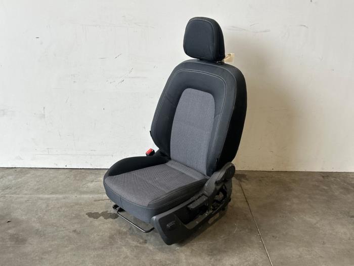 Stoel links Mercedes Citan