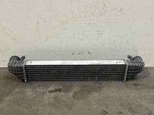 Gebruikte Intercooler Mercedes C Sportcoupé (C203) 1.8 C-180K 16V Prijs € 60,50 Inclusief btw aangeboden door Autoparts Van De Velde
