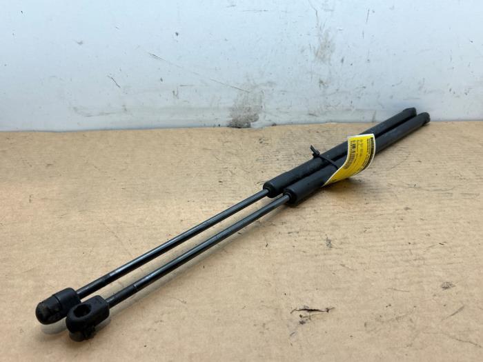 Zestaw amortyzatorów gazowych pokrywy silnika Mercedes C-Klasse