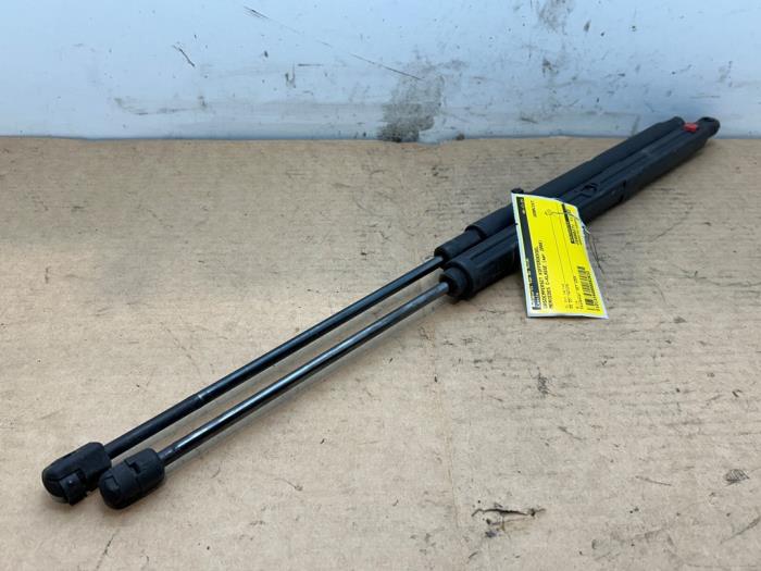 Set of gas struts for boot Mercedes C-Klasse
