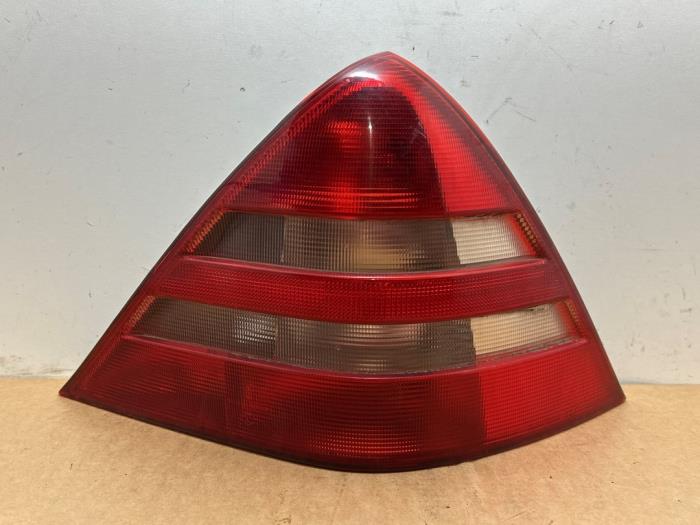 Feu arrière droit Mercedes SLK