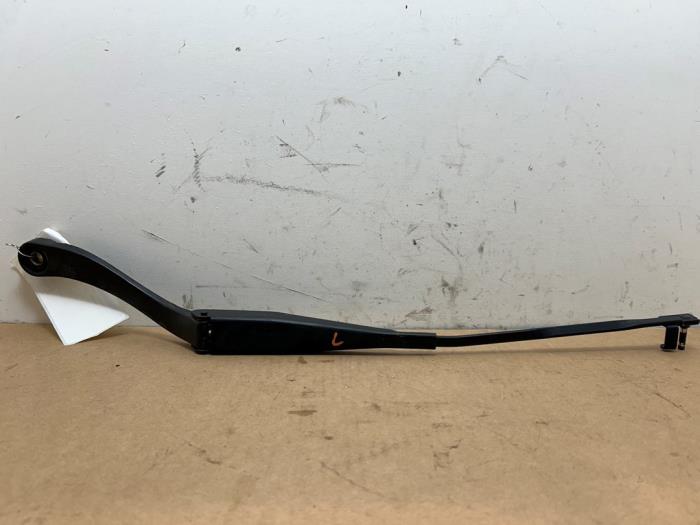 Ramie wycieraczki przedniej Mercedes C-Klasse