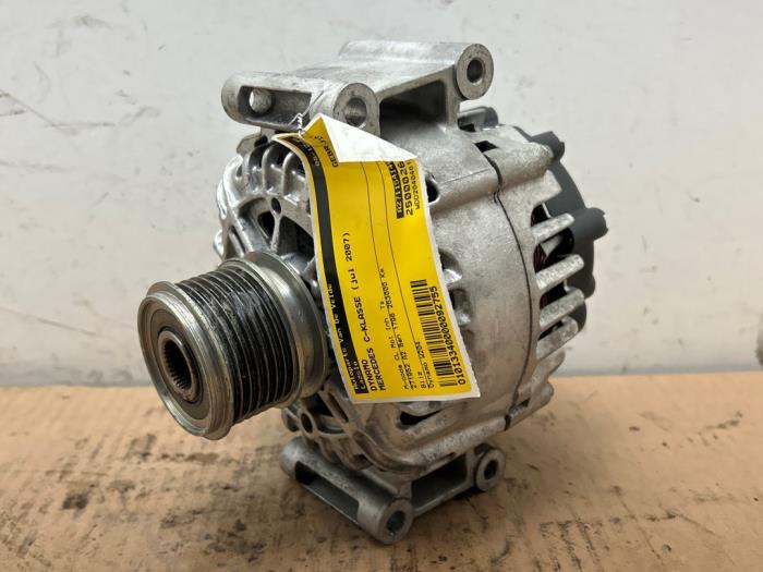 Dinamo Mercedes C-Klasse