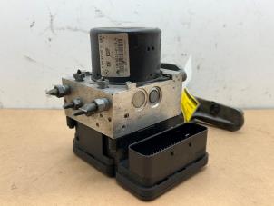 Gebruikte ABS Pomp Mercedes C (W204) 1.8 C-180K 16V Prijs € 272,25 Inclusief btw aangeboden door Autoparts Van De Velde