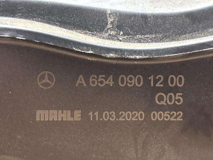 Compteur de masse d'air Mercedes C-Klasse