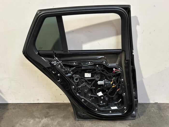 Portier 4Deurs links-achter Mercedes C-Klasse