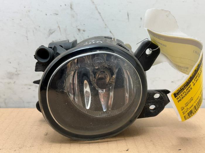 Swiatlo przeciwmgielne lewy przód Mercedes A-Klasse