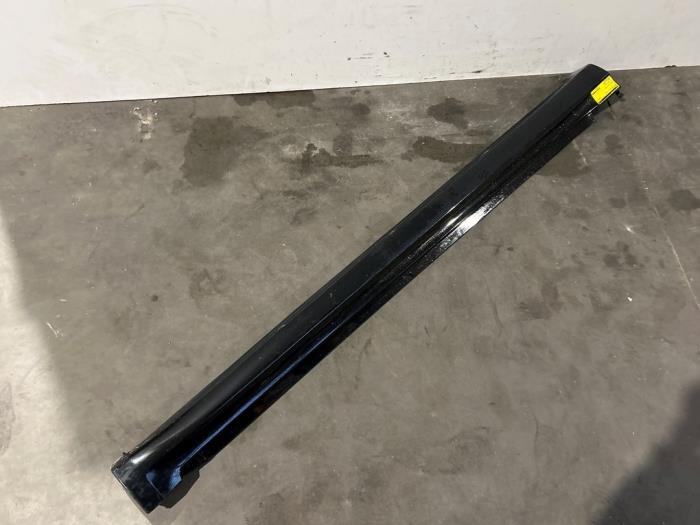 Sill, right Mercedes A-Klasse