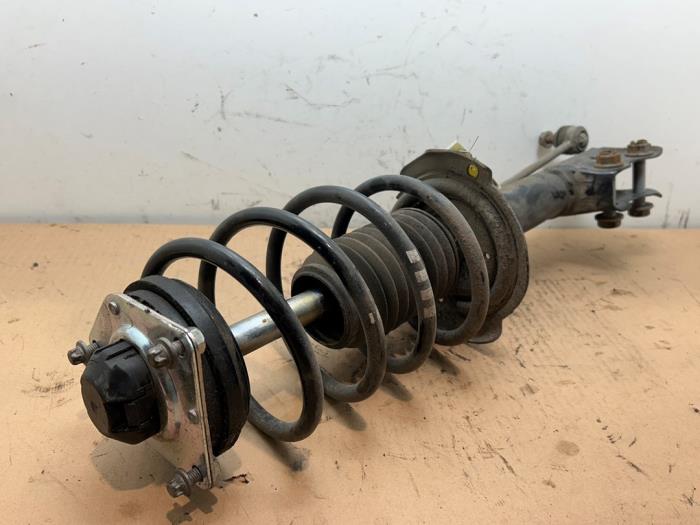 Schokdemper links-voor Mercedes A-Klasse