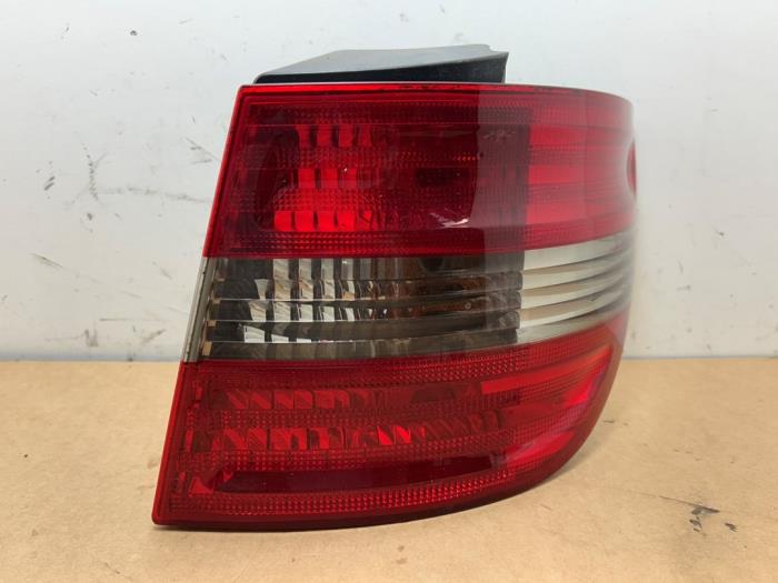 Tylne swiatlo pozycyjne prawe Mercedes B-Klasse