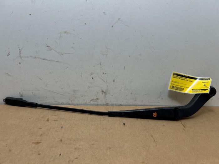 Ramie wycieraczki przedniej Mercedes B-Klasse