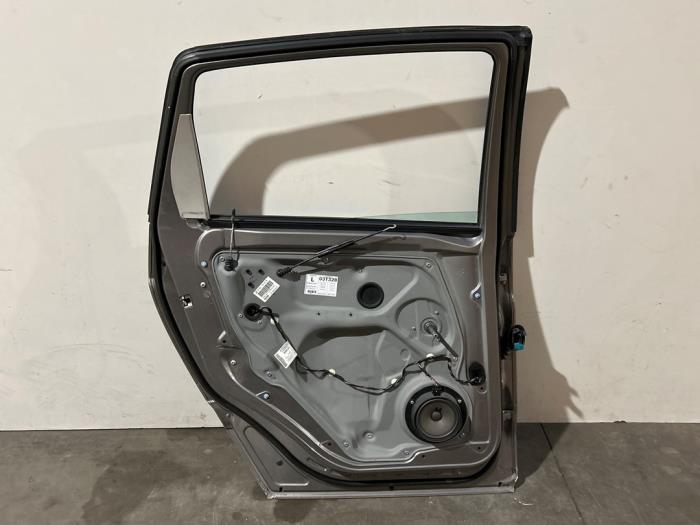 Puerta de 4 puertas izquierda detrás Mercedes B-Klasse